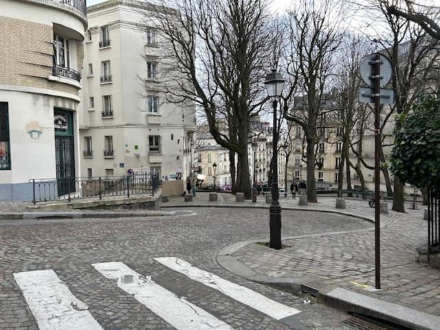 Appartement Paris Sacre Coeur Montmartre Et Tour Eiffel, 8 People, Extérieur photo