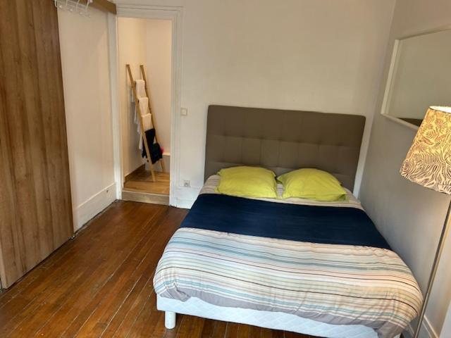Appartement Paris Sacre Coeur Montmartre Et Tour Eiffel, 8 People, Extérieur photo