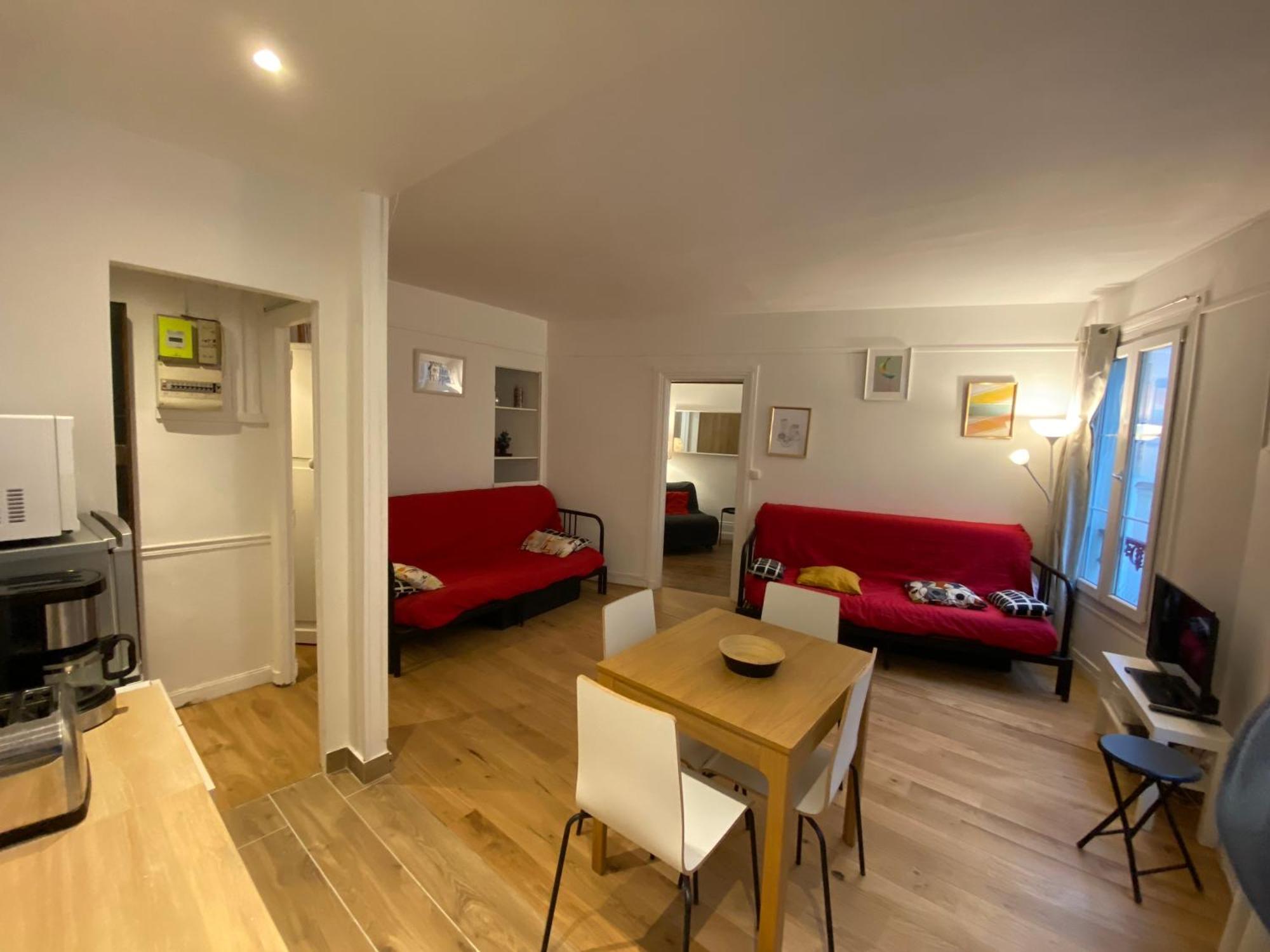 Appartement Paris Sacre Coeur Montmartre Et Tour Eiffel, 8 People, Extérieur photo